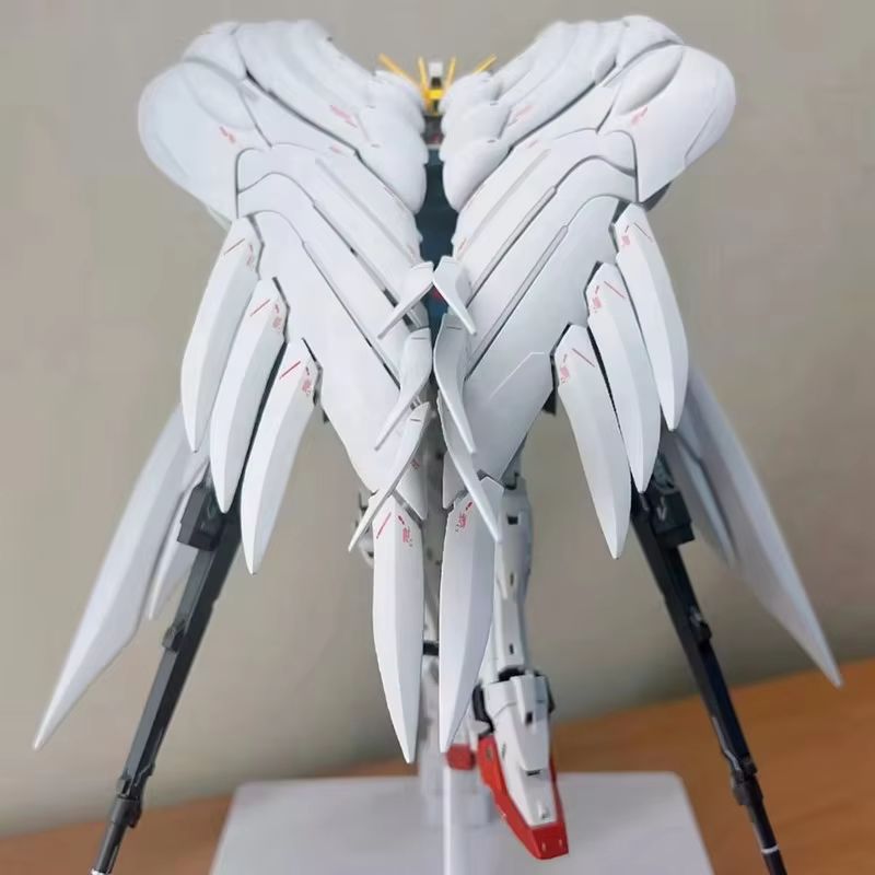 Nueva muñeca de acción con ala - Model Kit Gundam Barbatos reseña y precio