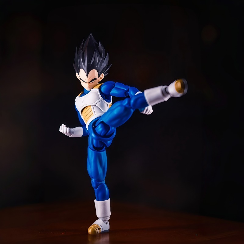 100% Original Bandai S.H.Figua - Model Kit Vegeta reseña y precio