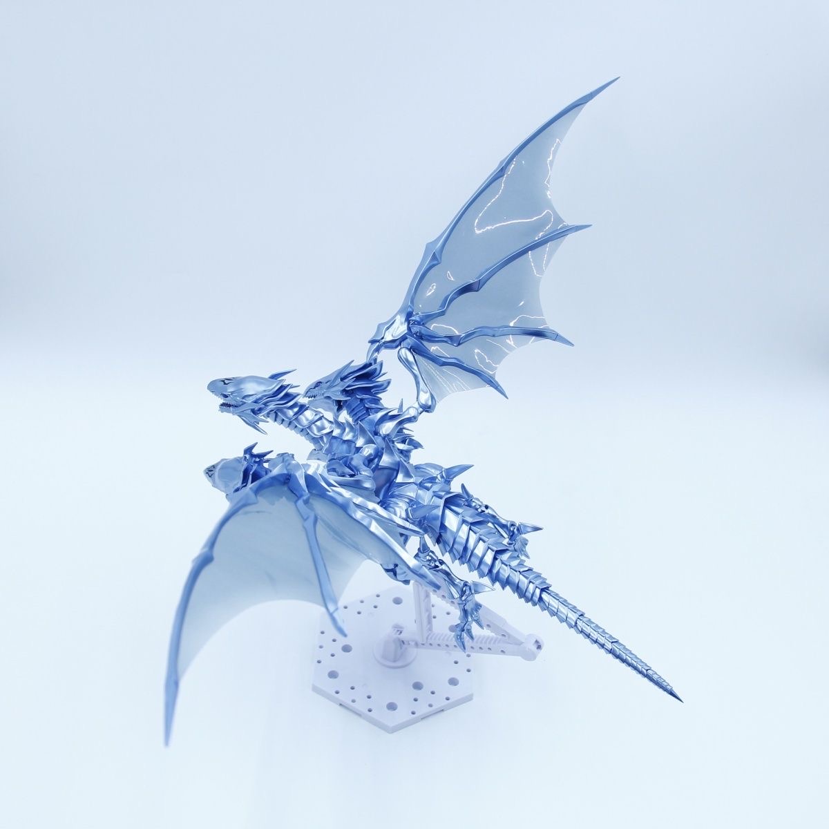 En Stock HMGY modelo ojos azul - Model Kit Exodia reseña y precio